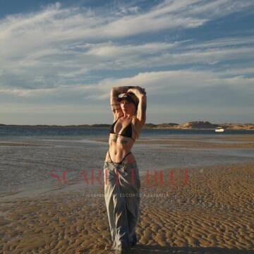 Selfie Pics from Annabelle James - Private Escort Touring