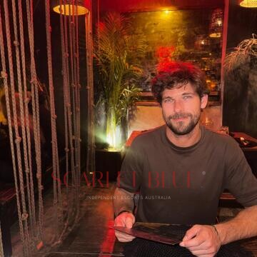 Selfie Pics from Beau Bennett - Private Escort Touring