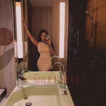 Selfie Pics from Giselle Lucas - Private Escort Sydney