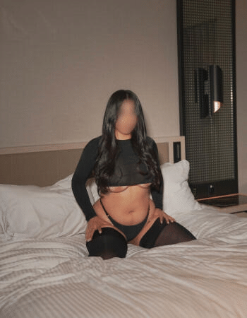 Private escort - Catalinax touring to Kelmscott