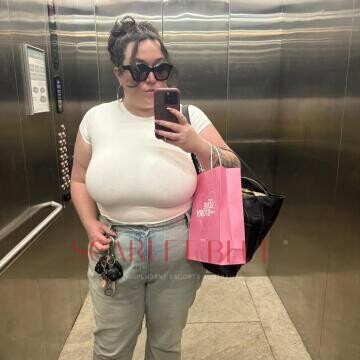 Selfie Pics from Jasper Day - Private Escort Melbourne