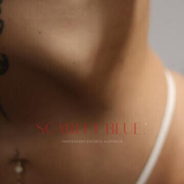 Selfie Pics from Holly Sterling - Private Escort Melbourne