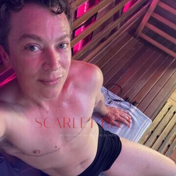 Selfie Pics from Ftm Fin Wilder - Private Escort Melbourne