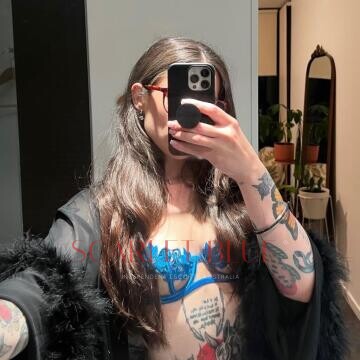 Selfie Pics from Casey Carter - Private Escort Sydney