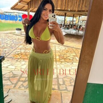 Selfie Pics from Valentina Herrera - Private Escort Touring