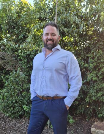 Porn Star Experience (PSE) male escort - Jason Funtimes