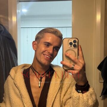 Selfie Pics from Chase Rey - Private Escort Sydney