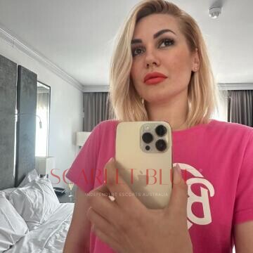 Selfie Pics from Lady Anna K - Private Escort Sydney