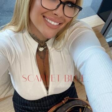 Selfie Pics from Malibu Blue - Private Escort Brisbane
