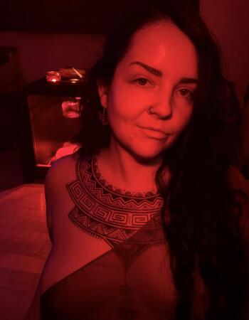 Morwell independent private  escort - Maya L