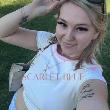 Selfie Pics from Eva Blaire - Private Escort Perth
