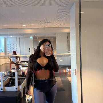 Selfie Pics from Bella Marina - Private Escort Perth