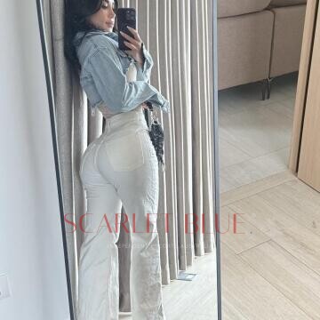 Selfie Pics from Julliette - Private Escort Perth