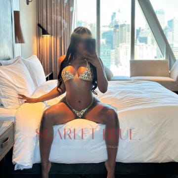 Selfie Pics from Nicole Guzmn - Private Escort Sydney