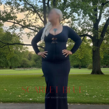 Selfie Pics from Maddison Gunn - Private Escort Melbourne