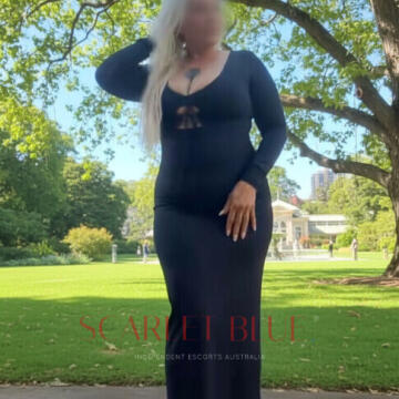 Selfie Pics from Maddison Gunn - Private Escort Melbourne