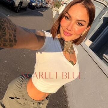 Selfie Pics from Lara Latina - Private Escort Melbourne