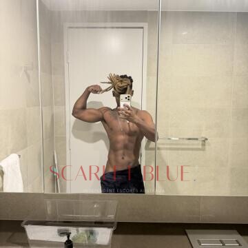 Selfie Pics from Gab Saback - Private Escort Sydney