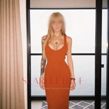 Selfie Pics from Pamela Voss - Private Escort Melbourne