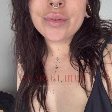 Selfie Pics from Priscilla Priestly - Private Escort Sydney