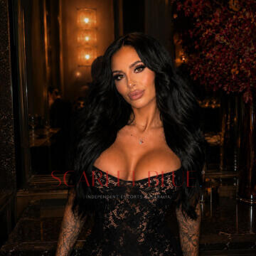 Selfie Pics from Chloe Chase - Private Escort Melbourne