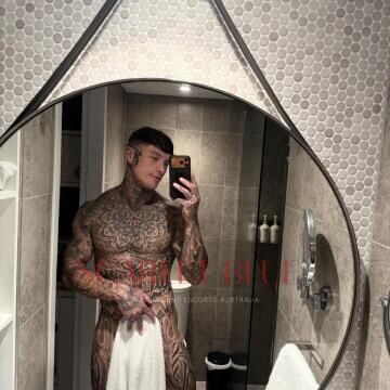 Selfie Pics from Marcus R - Private Escort Sydney