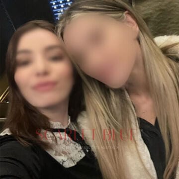 Selfie Pics from Elowyn And Charlie - Private Escort Melbourne