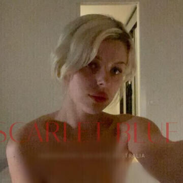 Selfie Pics from Skye Bailey - Private Escort Melbourne
