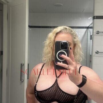 Selfie Pics from Ellie Mae - Private Escort Sydney