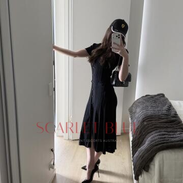 Selfie Pics from Skyler Belair - Private Escort Melbourne