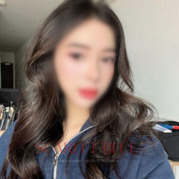 Selfie Pics from Miiaaaaa - Private Escort Adelaide