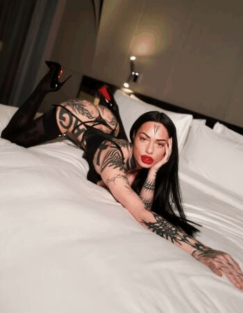 Melbourne Enhanced Breasts escort - Chloe Woods