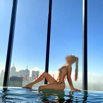 Selfie Pics from Sasa Sasy - Private Escort Touring