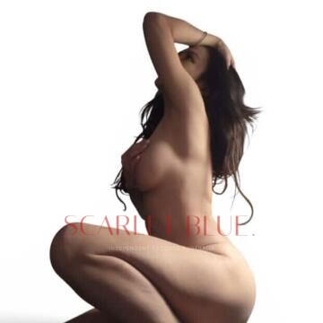 Selfie Pics from Arislovely - Private Escort Melbourne