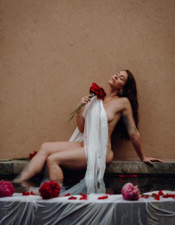Sydney independent private  escort - Claire Tantra