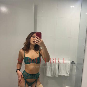 Selfie Pics from Nikita Evans - Private Escort Melbourne