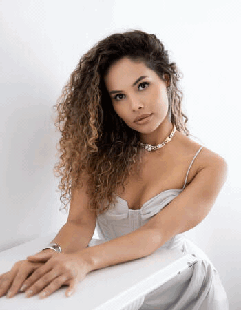 Private escort - Ana Golden touring to Modbury 1st August - 8th August