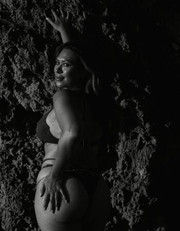 Melbourne Brunette escort - Lacy Lane