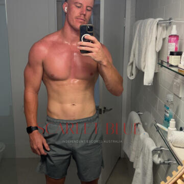 Selfie Pics from James South - Private Escort Gold Coast