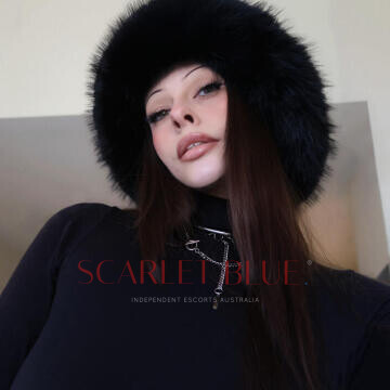 Selfie Pics from Mistress Sasha Steele - Private Escort Melbourne