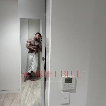 Selfie Pics from Marcus R - Private Escort Touring