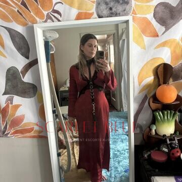 Selfie Pics from Holly Christie - Private Escort Perth
