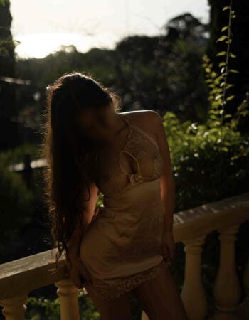 Melbourne independent private  escort - Rebecca Rouge