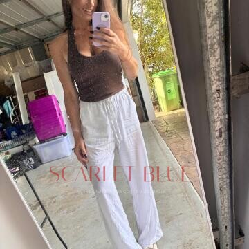 Selfie Pics from Capri Collins - Private Escort Gold Coast