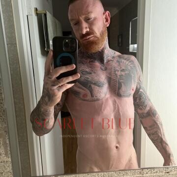 Selfie Pics from Ryan Smooth - Private Escort Gold Coast