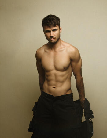 male Private escort - Chad Steel is touring to Sydney by invitation