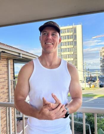 Independent private male escort - James South - Gold Coast