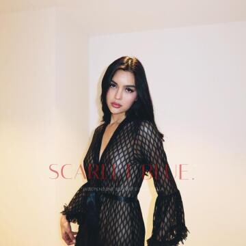 Selfie Pics from Angel Jenner - Private Escort Mackay