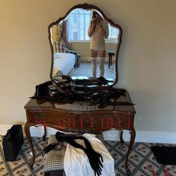 Selfie Pics from Drew Sydney - Private Escort Melbourne