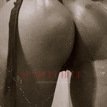 Selfie Pics from Mell Ambrosyo - Private Escort Sydney